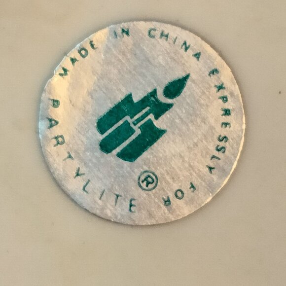 Partylite Garden Shed Tealight Candle Holder Luminary Figurine - Picture 14 of 14